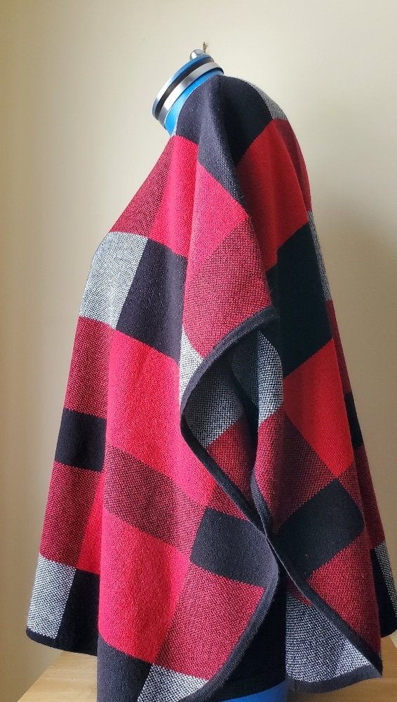 Alia Zippered Poncho Sweater - NWOT
